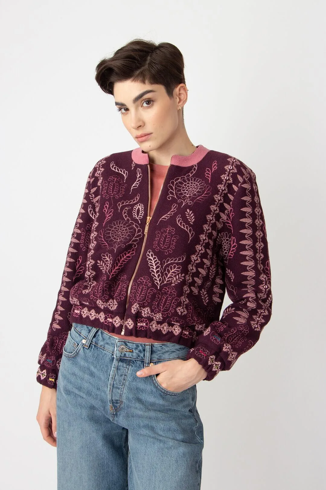 Ivko bomber in het paars met borduursels
