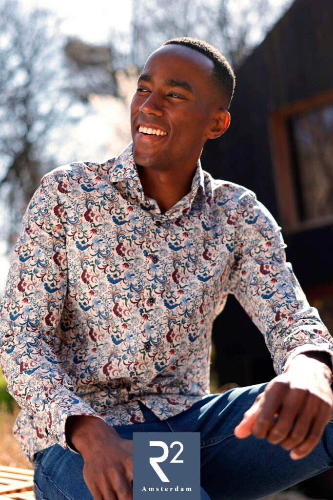 Link naar overhemden van R2 Amsterdam