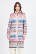 Ivko lange zip jacket met kleurrijk jacquardpatroon — voorkant, Sjosz Mode Zutphen