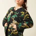 King Louie jasje Neve Black – bloemmotief – stijlvolle look, Sjosz Mode Zutphen