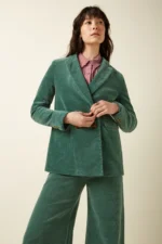 King Louie Tina Blazer van corduroy in matcha green – voorkant, Sjosz Mode Zutphen