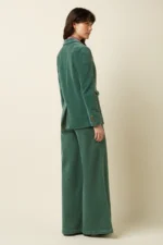 King Louie blazer in zachte ribstof, matcha green – achterkant, Sjosz Mode Zutphen